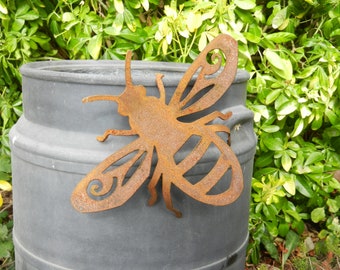 Rusty Metal Honey Bee Garden Decor / Bumble Bee Garden Ornament / Rusty Insect Bee Garden Sculpture / Rusty Bee Gift for a gardener