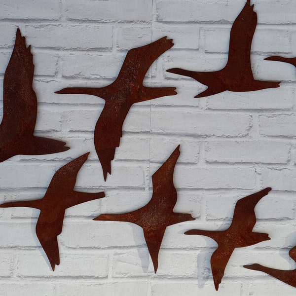 Flying Geese Wall Art / Rusty Metal Geese Sculpture / Swans in flight Wall Decor / Rusty Metal Bird Garden Decor / Large Garden Centrepiece