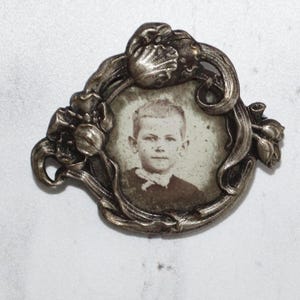 Antique French Art Nouveau Silver Portrait Photo Frame Brooch Pin Circa early 1900s French Vintage
