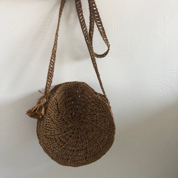 Round Straw Crossbody Purse - image 2