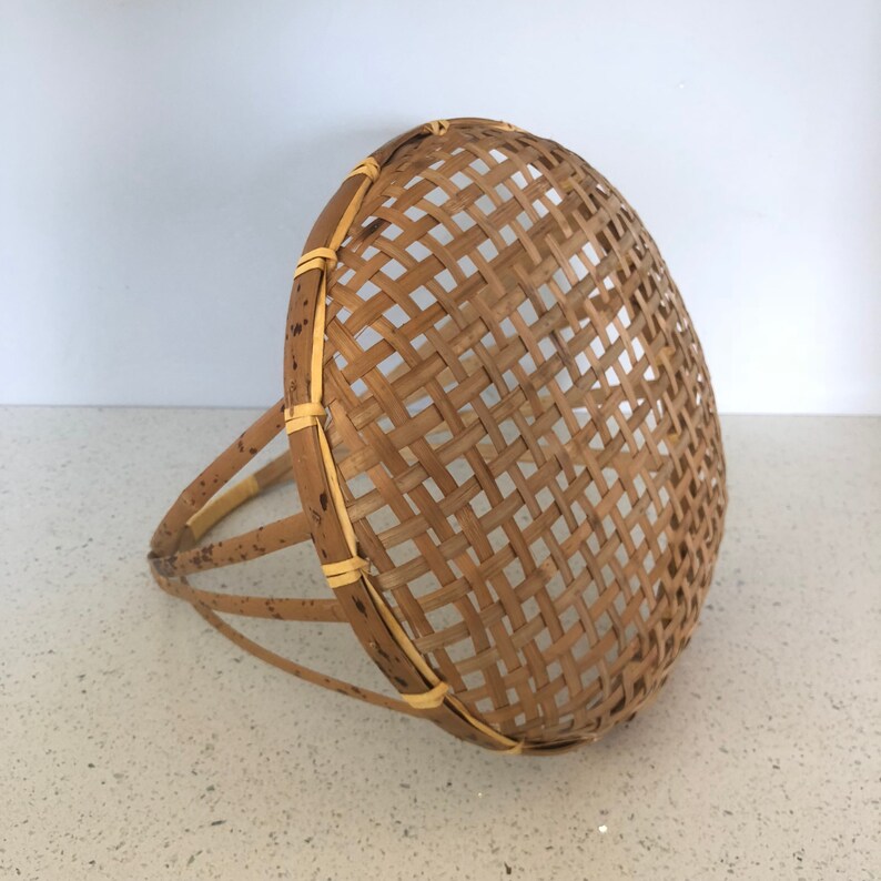 Round Tobacco Basket With Handle Etsy