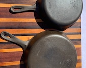 Vintage Cast Iron Set of Size 6 and 8 Skillets Wagner Ware Sidney O