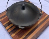 Vintage Cast Iron Dutch Oven With Unmarked Wagner Ware Whistle Top Lid Base Unmarked Size 8