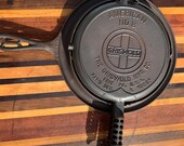 Griswold No 886 Puritan No 885 Cast Iron Waffle Maker Low Base No 975D