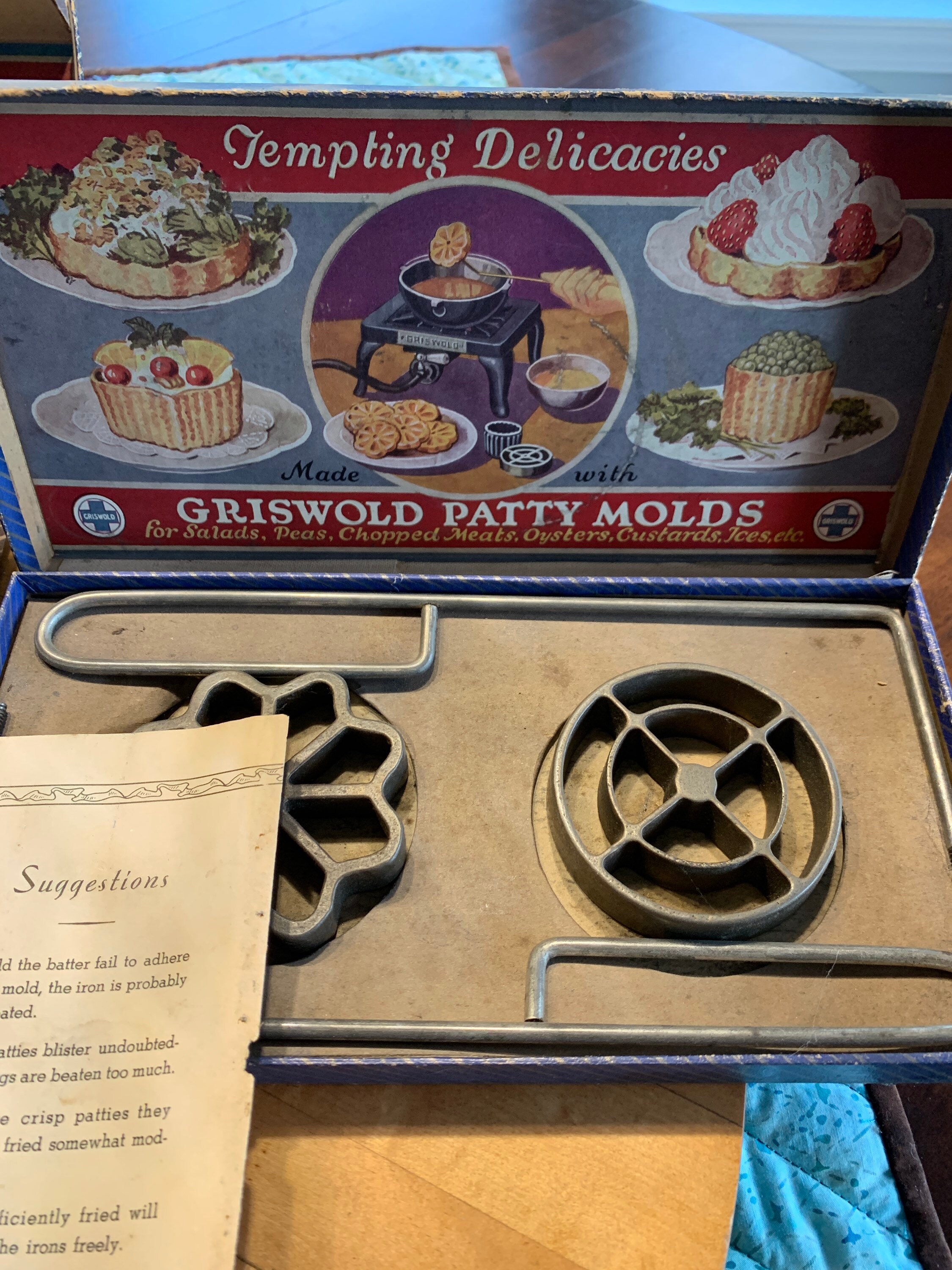 Griswold Deep Patty Bowl 71 With Two Sets of Griswold Patty Etsy