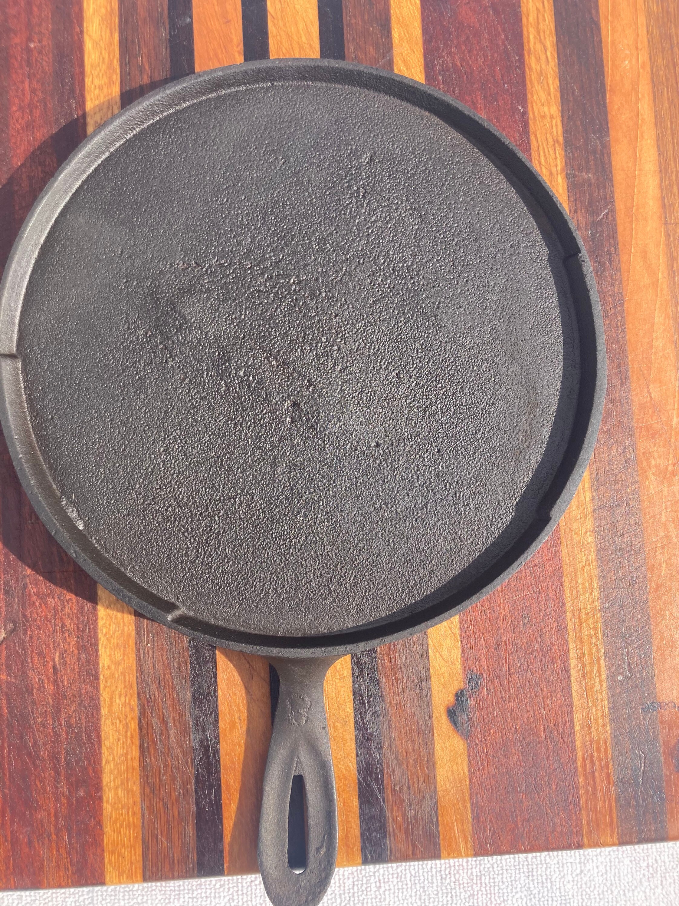 Gate marked cast iron griddle size 8 Etsy
