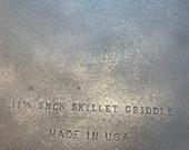 Vintage Unmarked Wagner Ware 11 1 4 Inch Skillet Griddle Made in USA Cast Iron with Griswold Ghost Mark