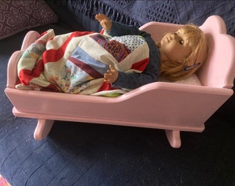 Doll cradle for 18 inch dolls.