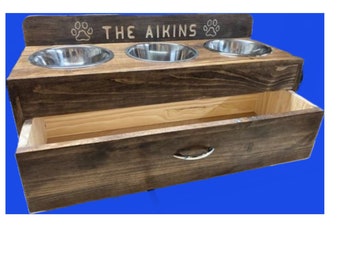 Comedero personalizado para mascotas de 3 cuencos con cajón de almacenamiento.