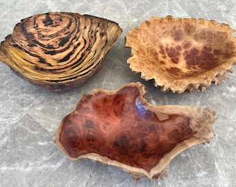 Red Mallee Burl Und Blackbutt Burl Schalen mit Natürlichen Live Rand - 3er-Set