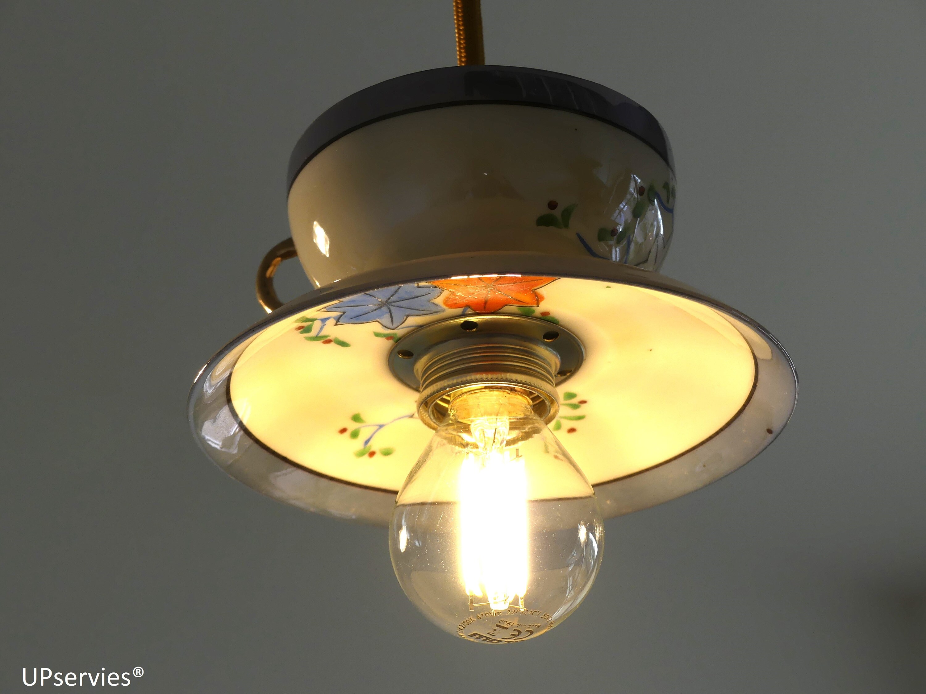 Vintage Teacup and Saucer Lamp With Red Blue and White Leaves - Etsy