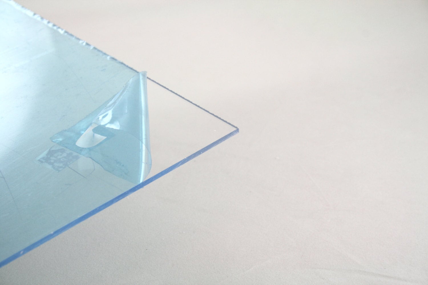 297mm x 210mm / A4 1.5mm Perspex Clear Acrylic Plastic Sheet 14 Sizes