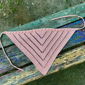 Bandana Headscarf knitted, Kerchief knitted is cotton, Triangle Headband pink color, knitted hair accessory