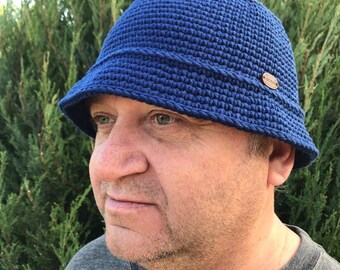 Crochet Peacock Bucket Hat - Etsy display picture 2