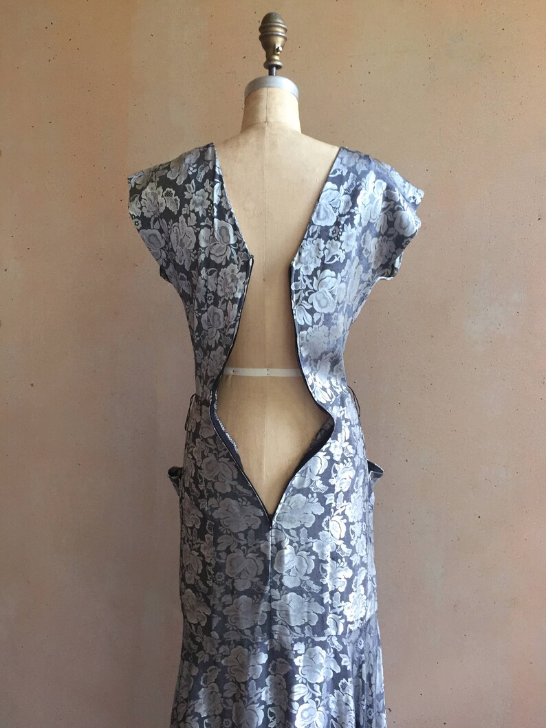 Vintage 80s Silver Metallic Floral Print Dress w/ Pockets image 3