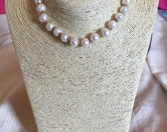 Knotted Pearl Choker