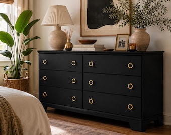 Stunning, mid-century modern dresser