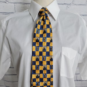 Vintage Van Heusen Blue and Yellow 100% Silk Necktie