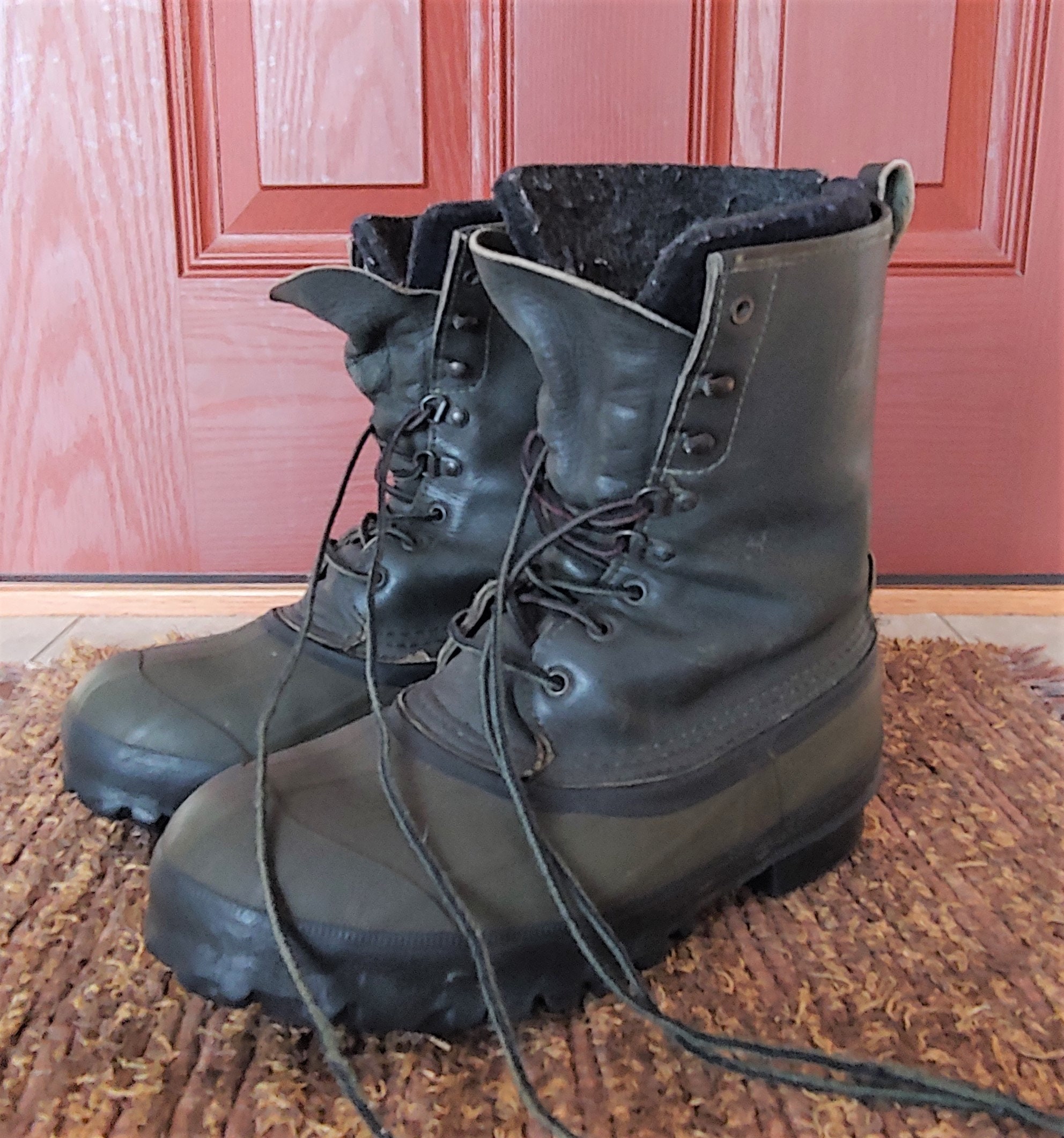 Lacrosse Iceman Size 9 Winter Boots 