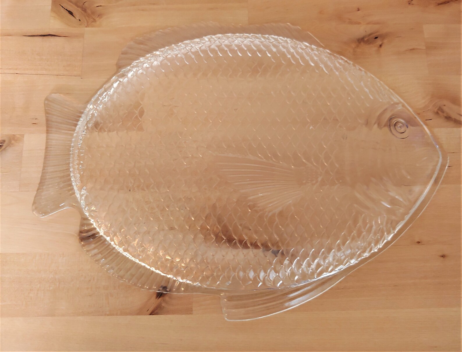 Set of 4 Vintage Clear Glass Fish Plates Vintage Glass Fish Etsy