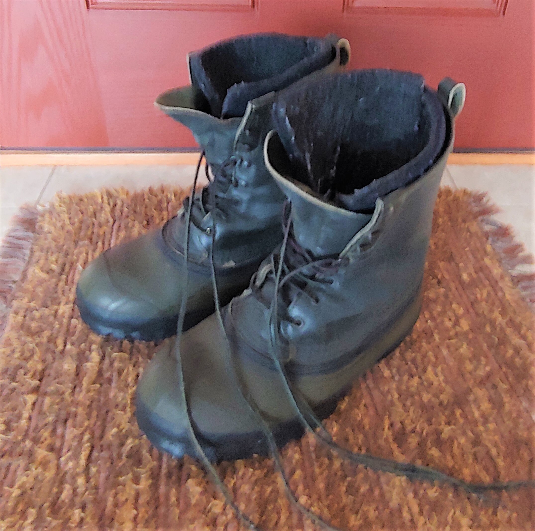 Lacrosse Iceman Size 9 Winter Boots 