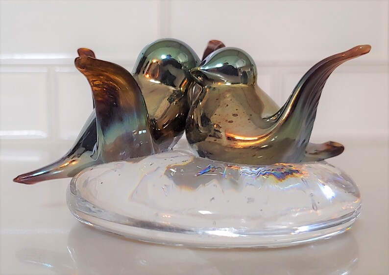 Love Bird Hand Blown Glass Paperweight Collectible Glass Figurine Beautiful Hand Blown Glass Love Bird Figurine