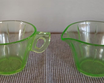 Vintage Green Depression Glass Sugar and Creamer Set, Daisy Pattern