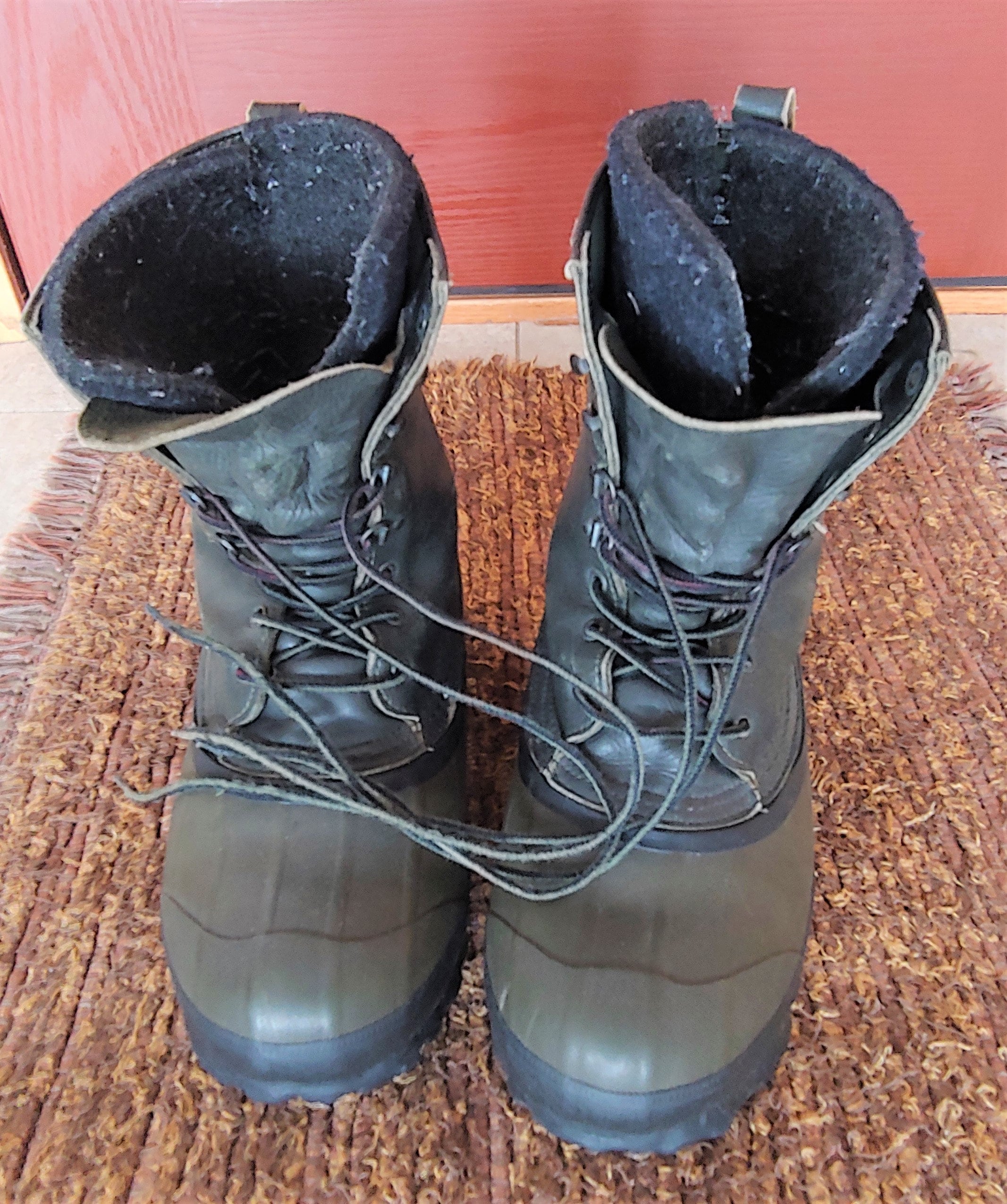 Lacrosse Iceman Size 9 Winter Boots 