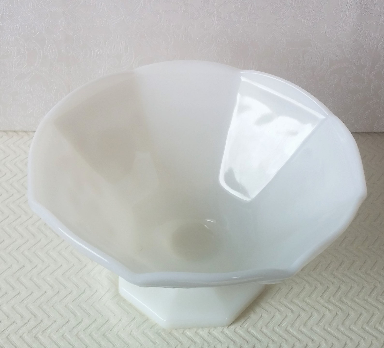 Vintage Milk Glass Fruit Bowl Vintage Grape Design Milk Glass Etsy