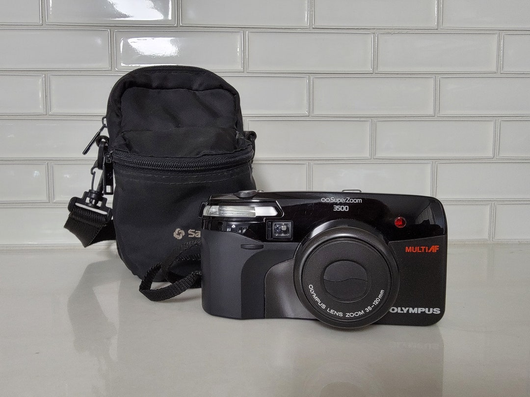 Olympus Super Zoom 3500 35mm Point and Click Film Camera With Bag