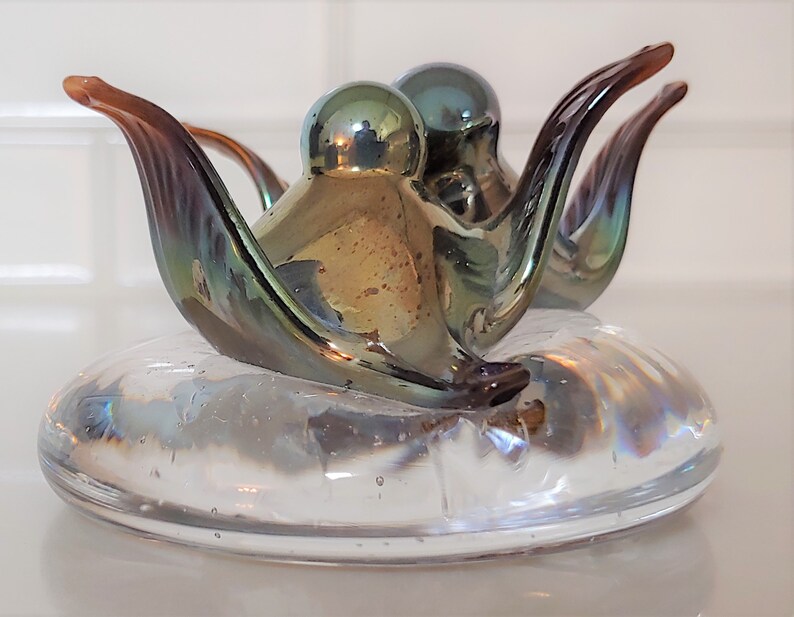 Love Bird Hand Blown Glass Paperweight Collectible Glass Figurine Beautiful Hand Blown Glass Love Bird Figurine