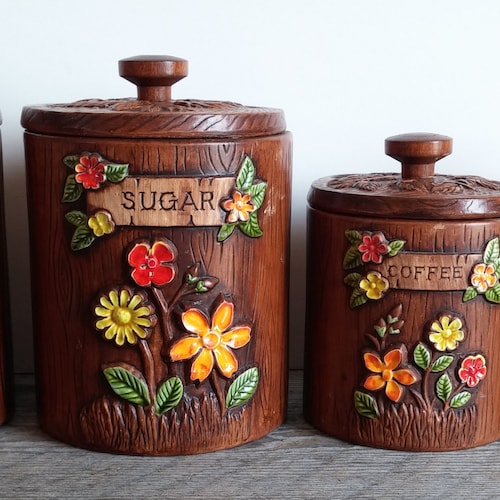 Vintage Pyrex Crazy Daisy 1.5 Quart Casserole With Lid, Vintage