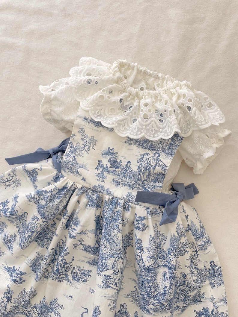 Baby blouse with ruffled collar from 3 months to 3 years, short sleeve image 3