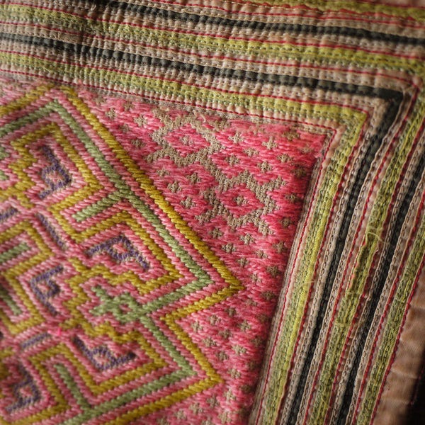 Antike Vintage Hmong Textil - asiatischen Stammes Bergvolk Textildesign - ethnischen Stickerei