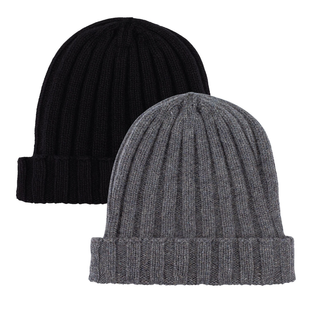100% Cashmere Beanie Made in Italy. for Men or Women. Black  display picture 1