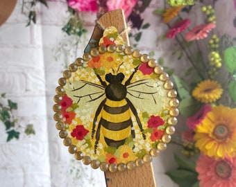 Bumble Bee Handmade Wood Slice Christmas Ornament