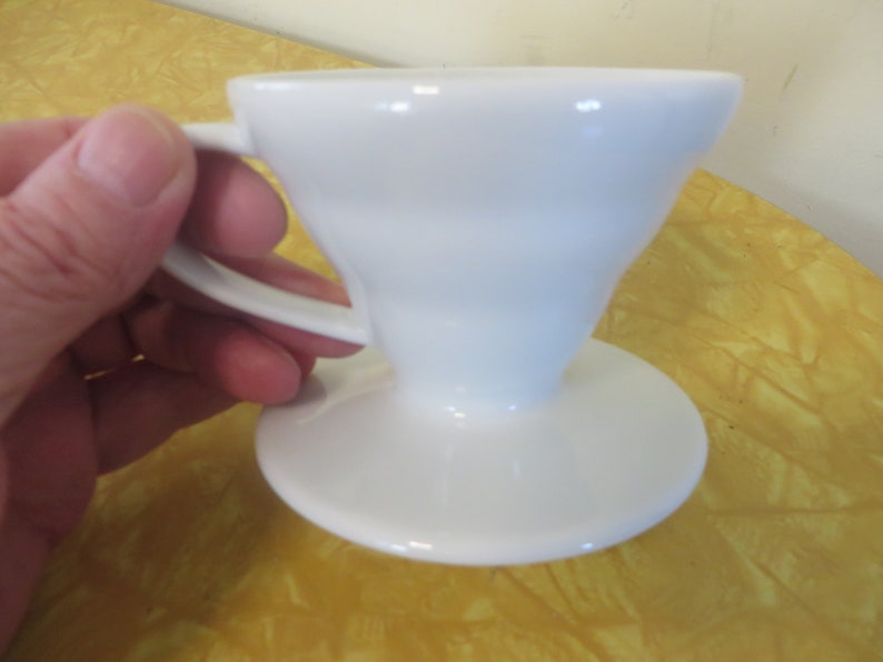 Hario V60 Size 01 Ceramic White Coffee Dripper Pour Over Cone, Japan image 4