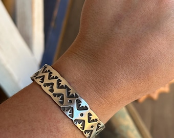 Chunky Hand Stamped Navajo Sterling Silver Cuff, Satin finish, Southwestern Design Pattern, Chatfields Jewelry, Navajo Authentic Jewelry USA
