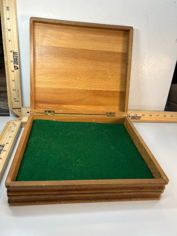 Vintage Wooden Jewelry Storage Box Green Felt Lined Hinged Lid