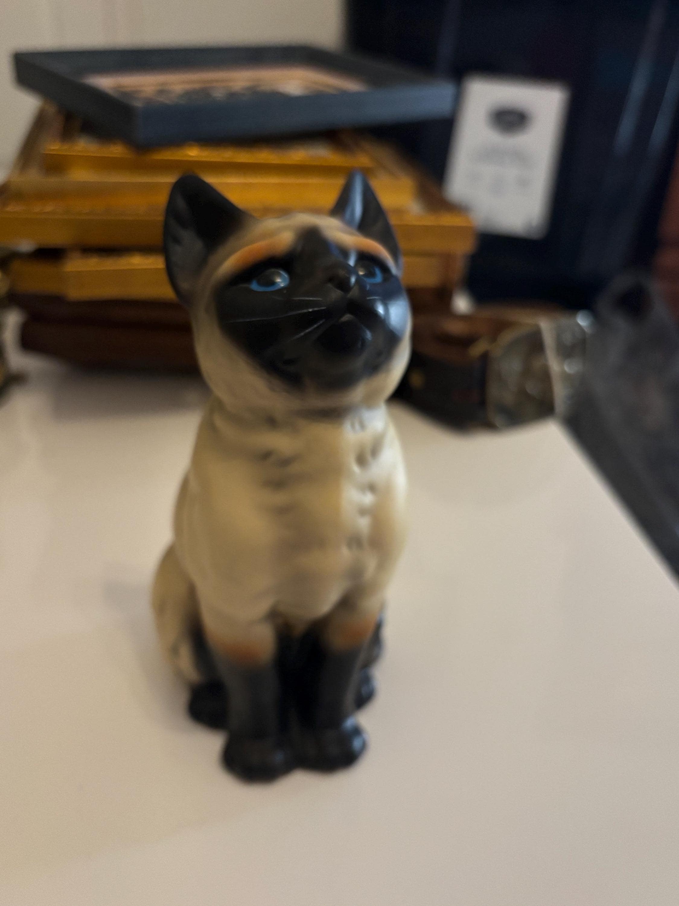 Ceramic cat with blue glass eyes - Etsy 日本