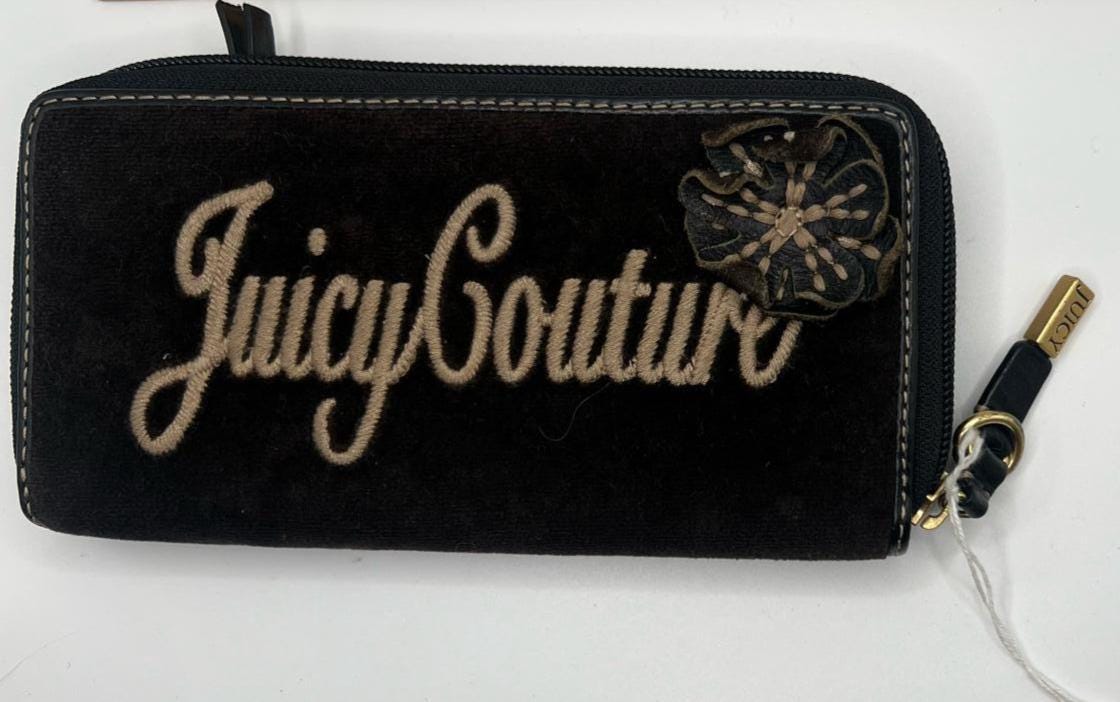Vintage Juicy Couture Brown Flower Applique Zip Around Wallet