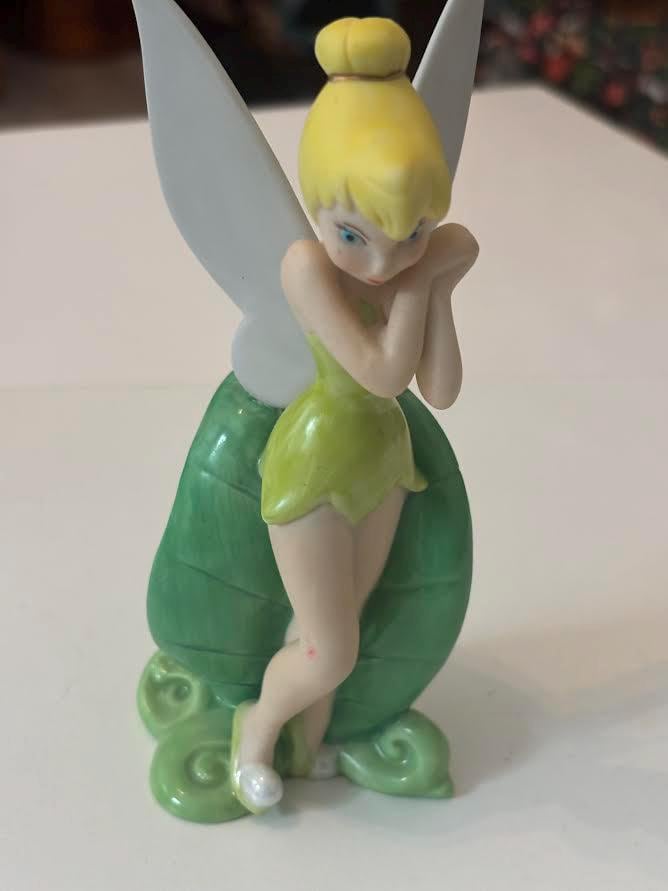 ディズニー　ミニー　妖精 フィギュア　陶器　置物 ディズニー ミニー 妖精 フィギュア 陶器 置物 置物 ディズニー 陶器の
