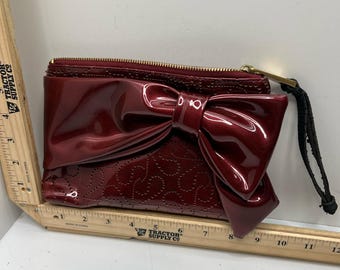 Simply Vera Wang Handbag Women Maroon Faux Leather Large Bow Wristlet Clutch Bag
