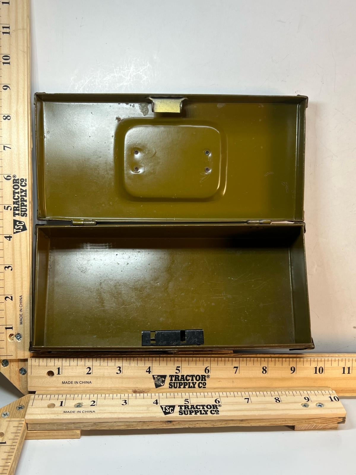 Vintage military box - Etsy 日本