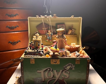 La boîte à musique Enesco vintage 1986 « Toy Symphony » Coffre au trésor de jouets