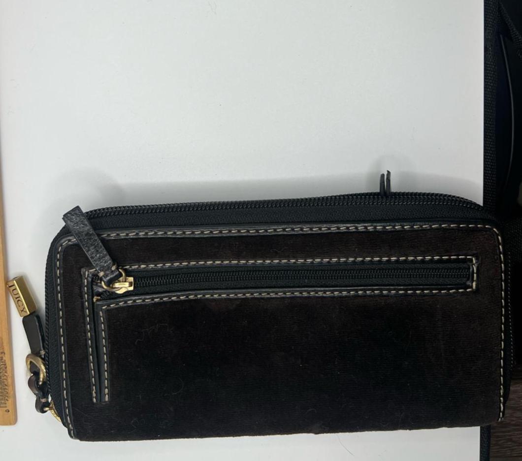 Vintage Juicy Couture Brown Flower Applique Zip Around Wallet
