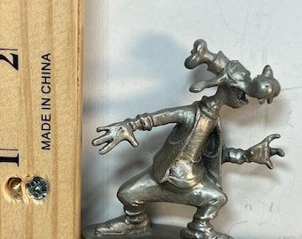 Vintage Goofy Pewter Figurine Hudson Pewter 672 Disney Collectible Statue