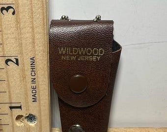 Portachiavi vintage Wildwood NJ in pelle con ganci in metallo