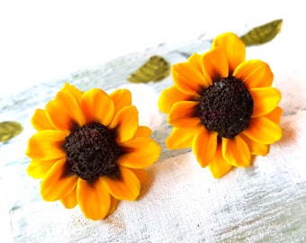 Sunflower earrings, Handmade stud earrings with flowers, exclusive piece, Yellow earrings, Birthday gift