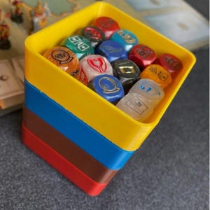 Juego de fichas cuadradas apilables